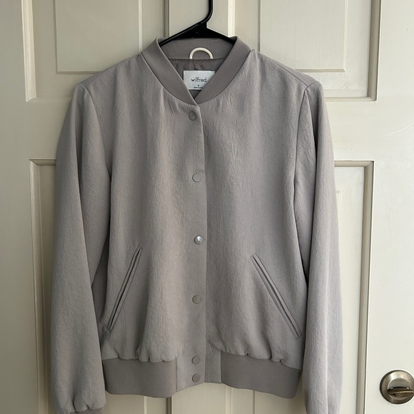 Aritzia: Wilfred Poussin Bomber, Size: Medium - Picture 10 of 11
